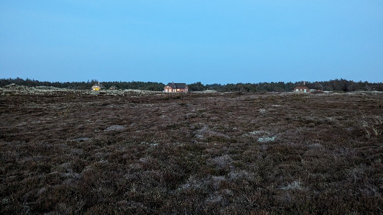 Ein paar Lichter leuchten.